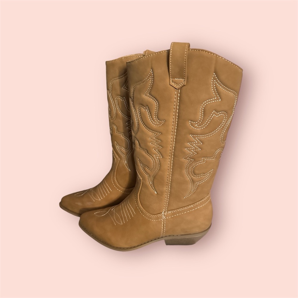 Cowboy boots size 10
